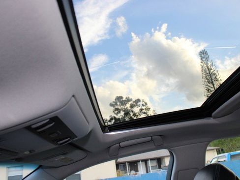 Used 2017 Lexus LS 460 image 38