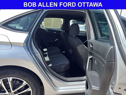 Used 2025 Volkswagen Jetta Sport FWD image 13