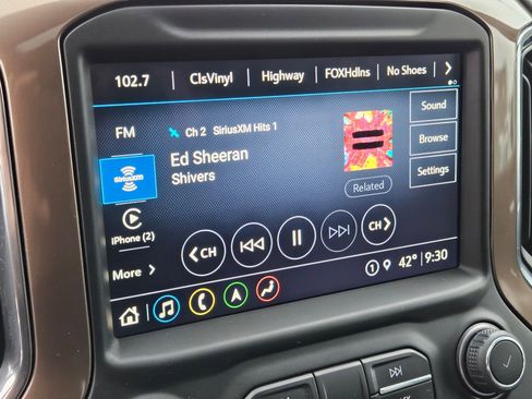 Used 2023 Chevrolet Silverado 2500 High Country w/ Z71 Off-Road Package image 23