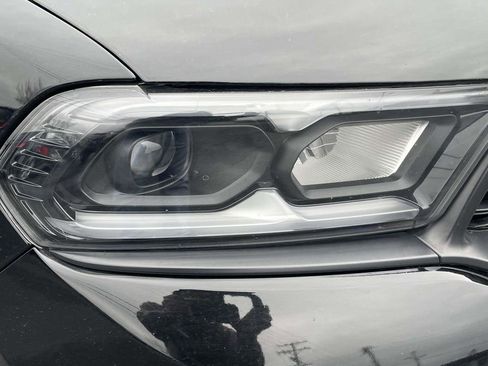 Used 2024 Dodge Durango GT image 9