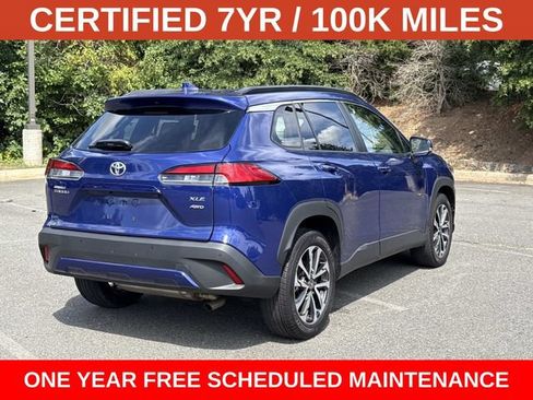 Used 2024 Toyota Corolla Cross XLE w/ Convenience Package AWD/4WD image 2