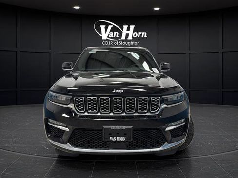 Used 2023 Jeep Grand Cherokee Summit AWD/4WD image 2