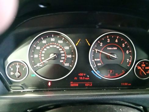 Used 2017 BMW 330i Gran Turismo xDrive AWD/4WD image 11