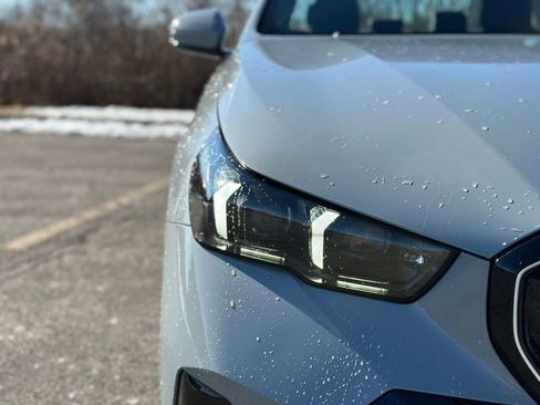 New 2026 BMW 530i xDrive w/ M Sport Package image 10