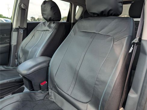 Used 2013 Kia Soul + FWD image 12