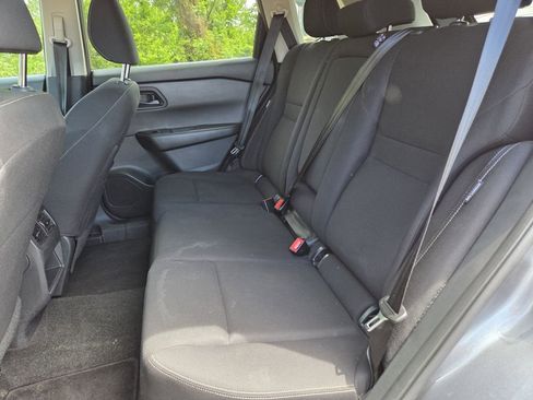 Used 2024 Nissan Rogue S AWD/4WD image 19
