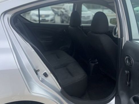 Used 2019 Nissan Versa S Plus image 19