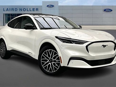 New 2025 Ford Mustang Mach-E Premium image 2