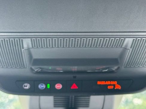 New 2027 Chevrolet Equinox LT AWD/4WD image 18