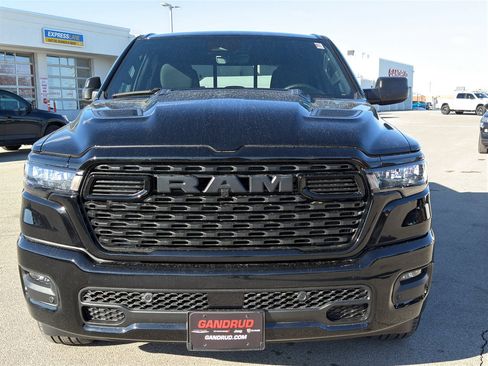 New 2026 RAM 1500 Express image 3