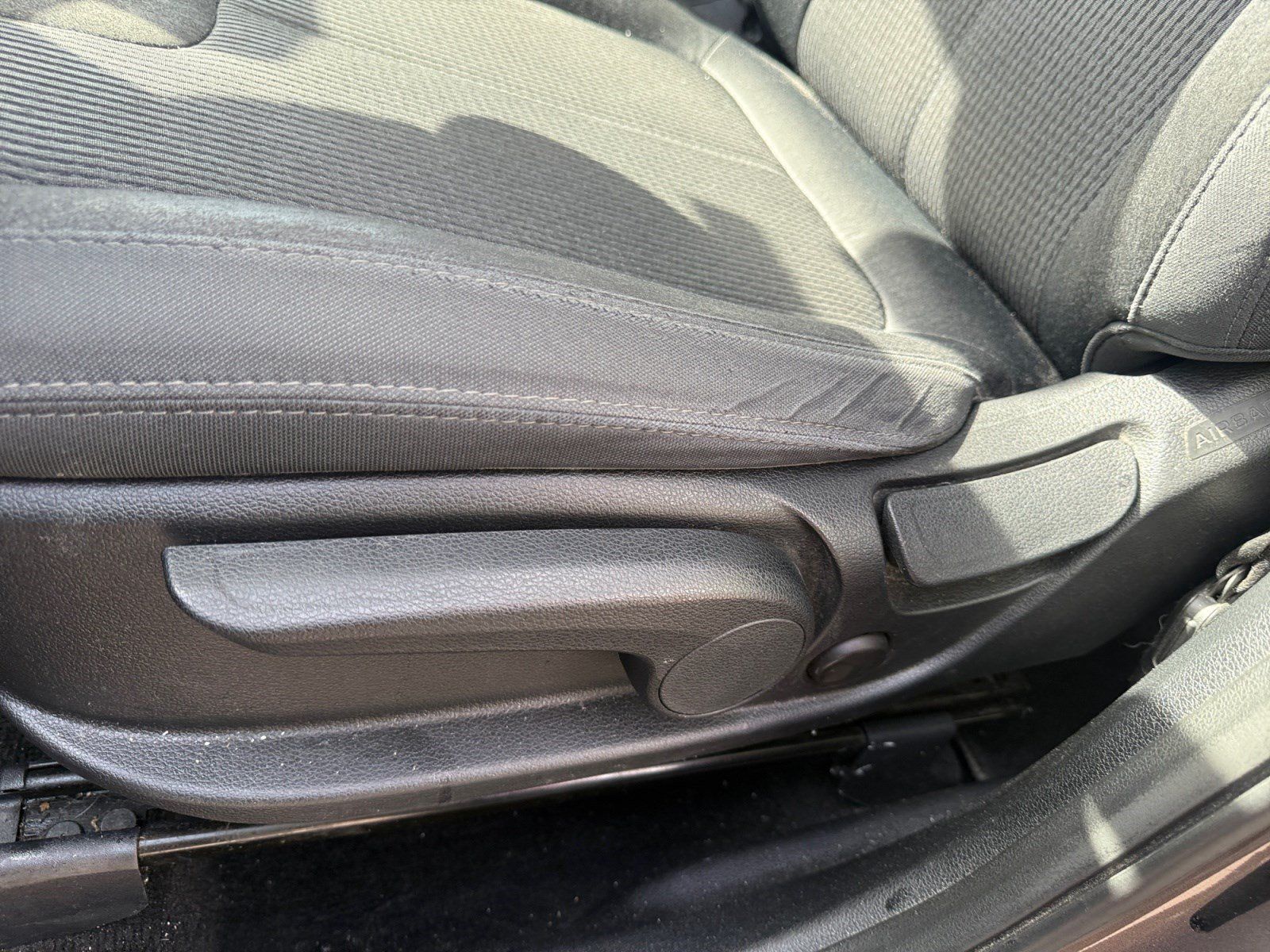 Used 2019 Hyundai Santa Fe SE AWD/4WD image 14