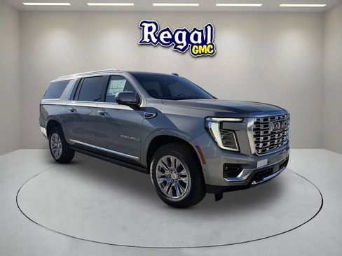 New 2026 GMC Yukon XL Denali w/ Sun & Power Step Package image 1