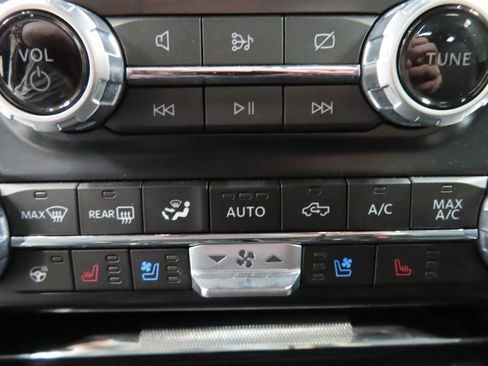 Used 2023 Ford F150 Lariat w/ Equipment Group 502A High AWD/4WD image 74