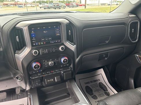 Used 2021 GMC Sierra 1500 SLT w/ SLT Premium Package AWD/4WD image 11