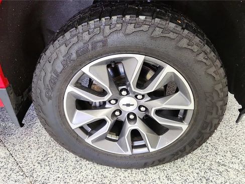 Used 2019 Chevrolet Silverado 1500 RST w/ All-Star Edition AWD/4WD image 13