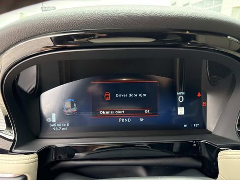 New 2026 Lincoln Corsair Premiere image 27