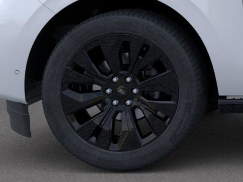 New 2025 Ford Expedition Max Platinum w/ Stealth Appearance Package image 19