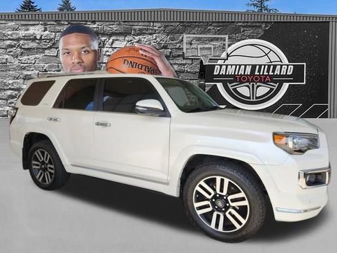 Used 2016 Toyota 4Runner Limited AWD/4WD image 1