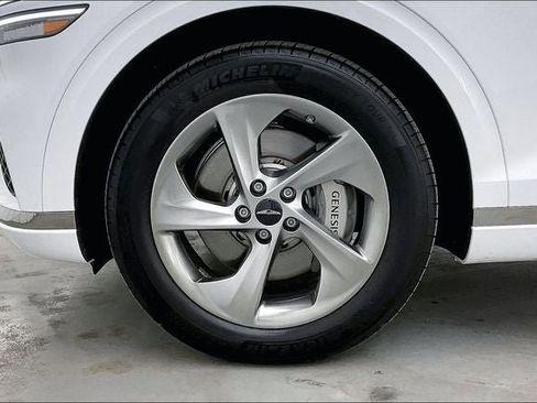 Used 2026 Genesis GV70 2.5T image 10