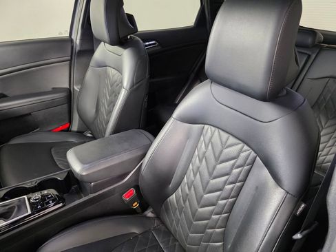 Used 2023 Kia Sportage X-Line w/ X-Line Premium Package image 11