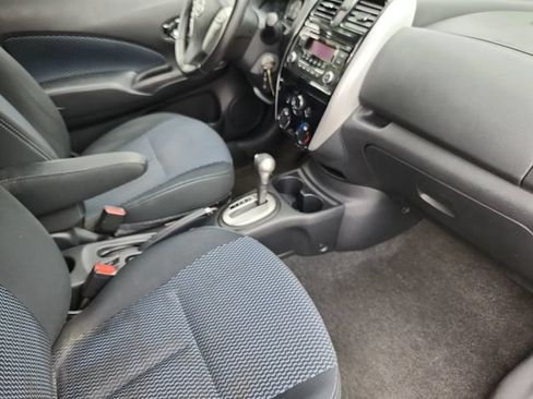 Used 2015 Nissan Versa Note SV FWD image 16