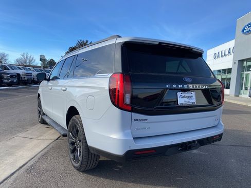 New 2026 Ford Expedition Max Active image 25