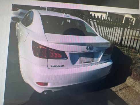 Used 2010 Lexus IS 250 RWD image 21