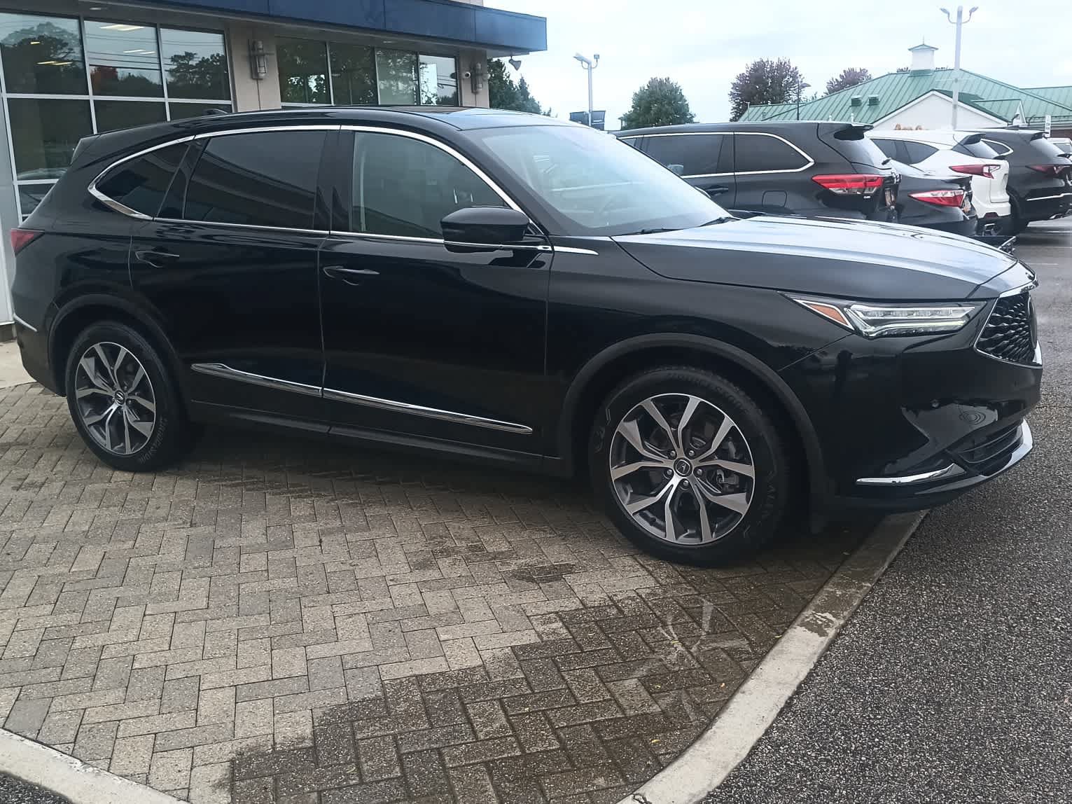 Used 2024 Acura MDX w/ Technology Package AWD/4WD image 5