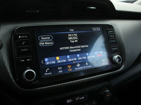 Used 2021 Nissan Kicks SV FWD image 33