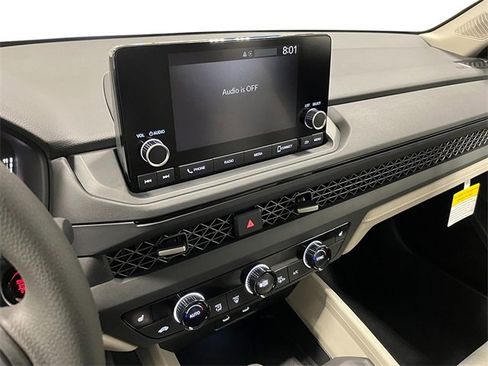 New 2025 Honda Accord SE image 23