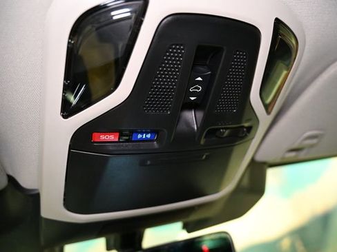 Certified 2025 Subaru Outback Limited w/ Popular Package #2 image 48