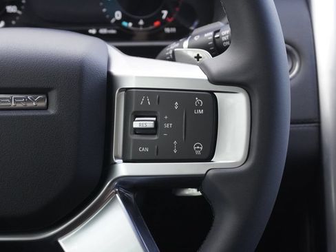 New 2026 Land Rover Discovery S AWD/4WD image 13