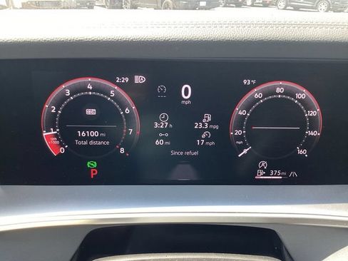 Used 2026 Volkswagen Tiguan SE AWD/4WD image 16