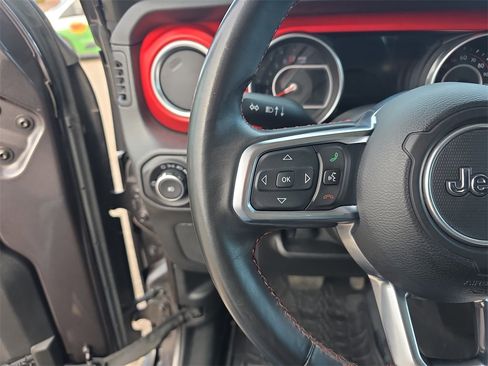 Used 2018 Jeep Wrangler Unlimited Rubicon w/ Dual Top Group image 16