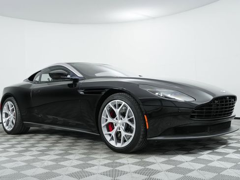 Used 2019 Aston Martin DB11 Coupe RWD image 1