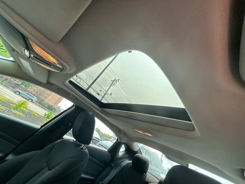 Used 2013 Dodge Dart SXT w/ Popular Equipment Group image 19