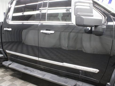 Used 2024 Chevrolet Silverado 2500 High Country image 37