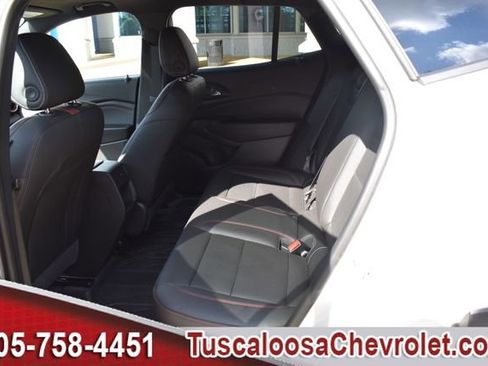Used 2026 Chevrolet Trax RS w/ Sunroof Package image 20