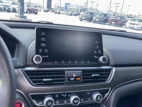 Used 2020 Honda Accord LX image 15
