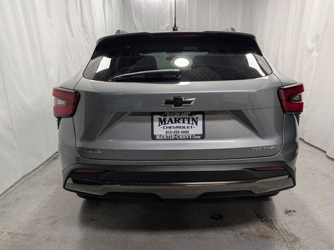 New 2026 Chevrolet Trax ACTIV w/ Sunroof Package image 4