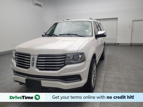 Used 2017 Lincoln Navigator Reserve image 1