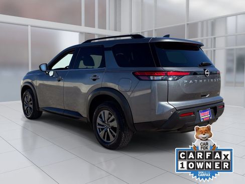Certified 2025 Nissan Pathfinder SV AWD/4WD image 4