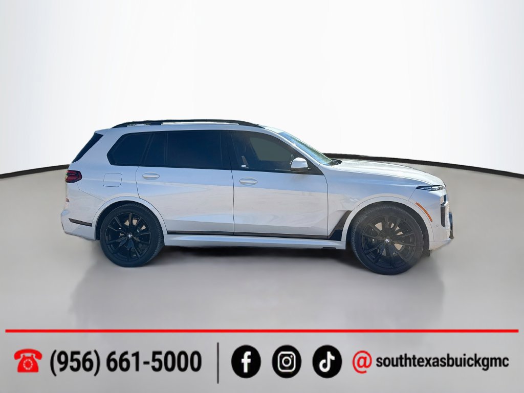 Used 2026 BMW X7 xDrive40i w/ M Sport Package AWD/4WD image 9