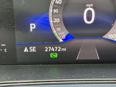 Certified 2023 Volkswagen Taos SE w/ Panoramic Sunroof Package AWD/4WD image 28