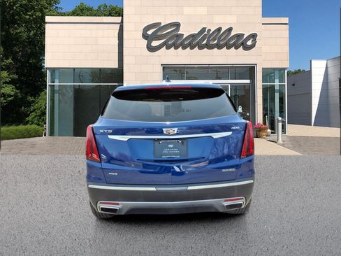 Certified 2023 Cadillac XT5 Premium Luxury AWD/4WD image 4