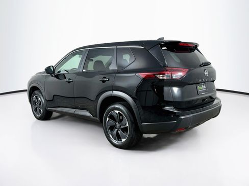 Used 2025 Nissan Rogue SV AWD/4WD image 5