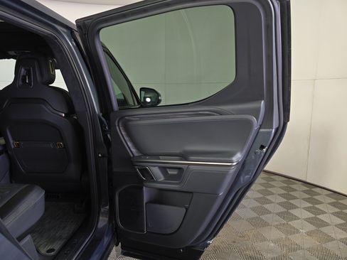 Used 2022 Rivian R1T Launch Edition AWD/4WD image 19
