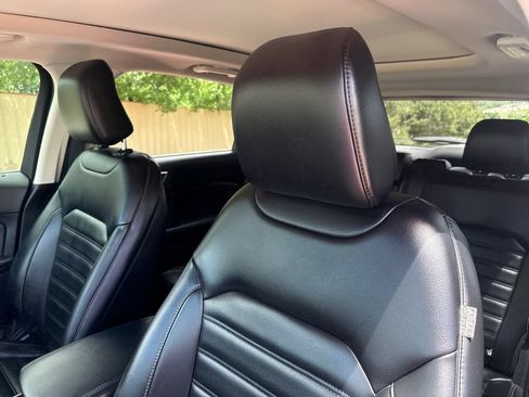 Certified 2020 Ford Edge SEL w/ Convenience Package AWD/4WD image 13