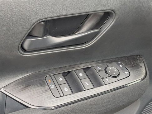 New 2026 Nissan Kicks S image 12