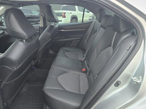 Used 2023 Toyota Camry SE w/ Convenience Package image 13